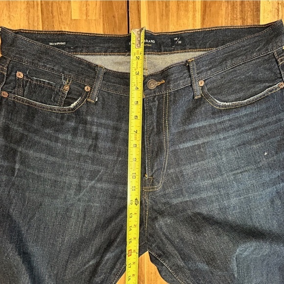 Lucky Brand Premium Denim 363 Straight Leg Deep Blue Distressed Jeans 38 x 32 - Picture 9 of 11